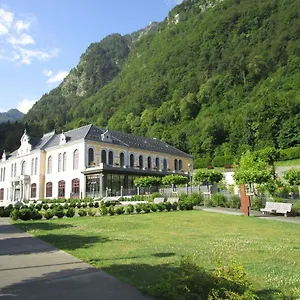 Maison Cauterets, 9 Pièces, 15 Personnes - Fr-1-234-244 Cauterets